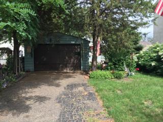 339 Garfield St, Minneapolis MN  55418-2221 exterior