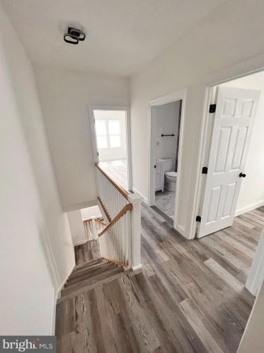 4812 10th St, Philadelphia PA 19141-3930 exterior