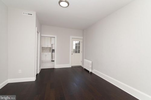 626 4th St, Philadelphia PA  19147-1525 exterior