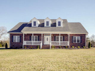 444 Narrow Gauge Rd, Dallas, NC 28034-9690