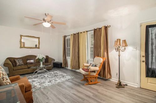 2379 Rockknoll Dr, Conley, GA 30288-1423