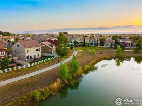 4927 Saddlewood Cir, Loveland CO 80534-8219 exterior