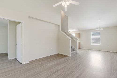 11505 Hungry Horse Dr, Webberville TX  78653-4658 exterior