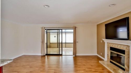 6932 Marilyn Dr, Huntington Beach CA  92647-4344 exterior