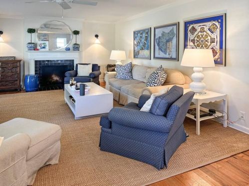 2077 Fairhaven Cir, Atlanta GA  30305-4312 exterior