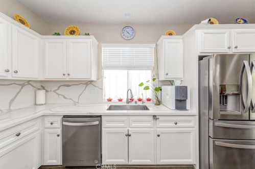 9 Carmichael, Irvine CA  92602-0939 exterior