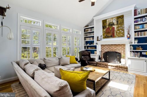 410 Old County Rd, Severna Park MD 21146-4655 exterior