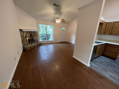 128 Ashland Dr, Stockbridge GA  30281-1769 exterior