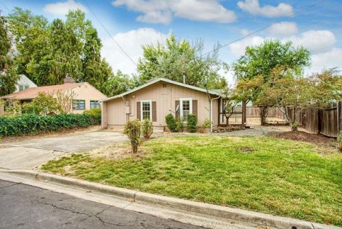 914 Park Ave, Medford, OR 97501-3584