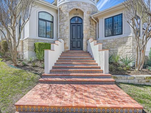 2610 Exposition Blvd, Austin TX  78703-1702 exterior