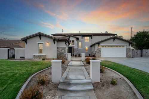 1191 Pamplona Dr, Riverside CA  92508-8724 exterior