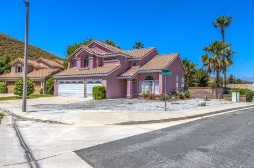 3862 Vista Verde St, San Bernardino, CA 92407-4184