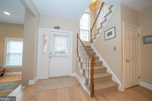 120 Springton Mews Cir, Media, PA 19063-1070