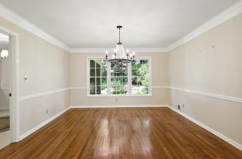 285 Brackenwood Cir, Atlanta GA  30328-2648 exterior