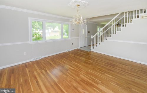 6024 Pleasant Ave, Camden NJ 08110-3537 exterior