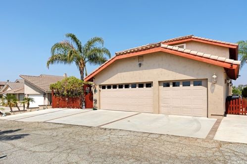 22667 Cascade Dr, Sun City, CA 92587-7943