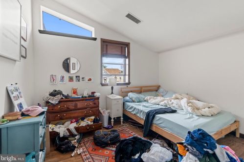 716 10th St, Philadelphia PA 19148-5006 exterior