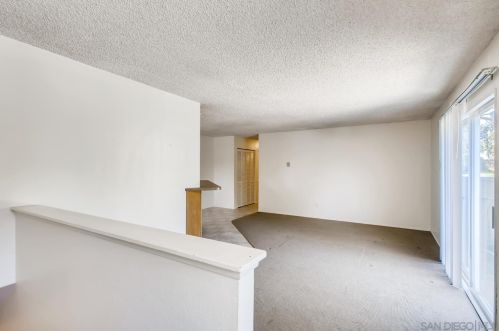 7944 Camino Jonata, San Diego, CA 92122-1813