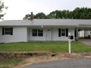 1410 Pine Ridge Rd, Seymour, TN 37865-4600