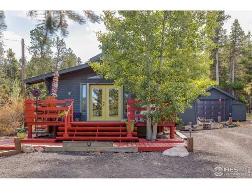 221 Aspen Dr, Lakewood, CO 80403