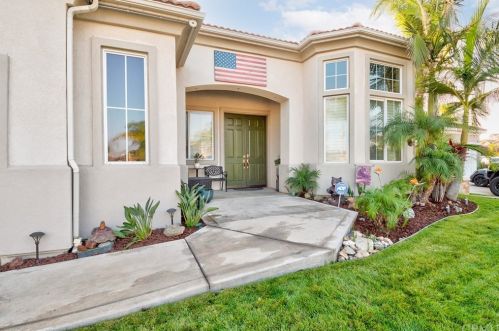 5460 Full Moon Ct, Anaheim CA  92807-4700 exterior