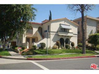 1102 Oakhurst Dr, Los Angeles CA  90035-1308 exterior