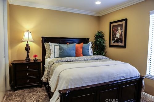 926 Lamark Ln, Anaheim CA  92802-3423 exterior