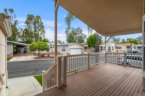5125 Don Ricardo Dr, Carlsbad, CA 92010-3945