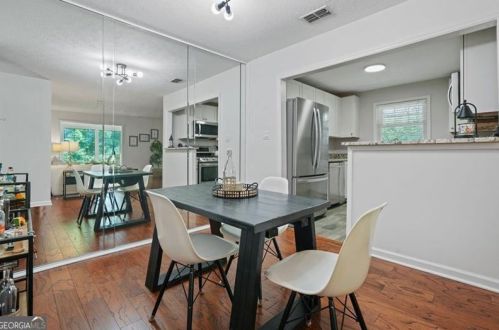 603 Country Park Dr, Smyrna GA  30080-8220 exterior