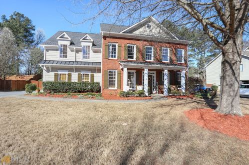 1687 Holcomb Lake Rd, Marietta, GA 30062-2014