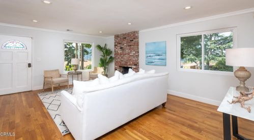 2937 Adams St, Glendale CA 91206-3403 exterior