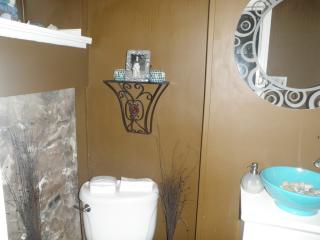 1420 Northgate Rd, Baltimore MD  21218-1549 exterior