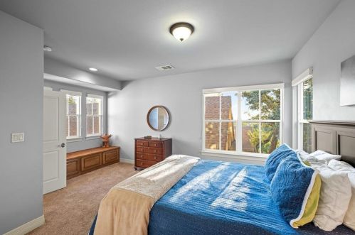 4008 Dry Creek Dr, Austin TX  78731-4825 exterior