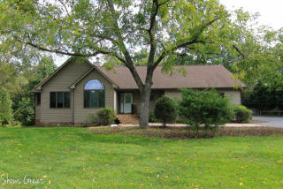 1260 Walnut Run Dr, Hardy, VA 24101-3044