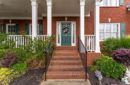 3894 Sentry Ridge Ct, Suwanee, GA 30024-3955