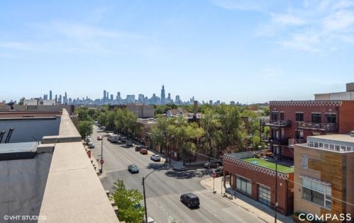 2712 Chicago Ave, Chicago IL  60622-8353 exterior
