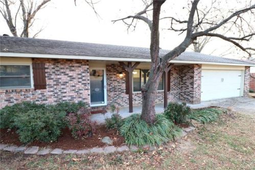 111 San Jose Dr, Springdale, AR 72764-2537