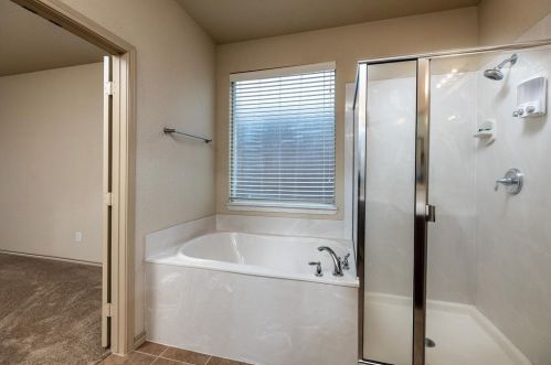 353 Branding Iron Trl, Fort Worth TX  76131-4582 exterior