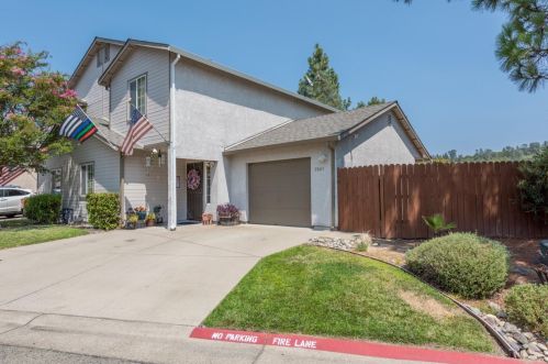 3041 Courtside Dr, Diamond Springs, CA 95619-9284