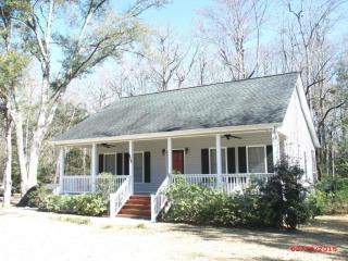 264 Stanley Ave, Walterboro, SC 29488-8895