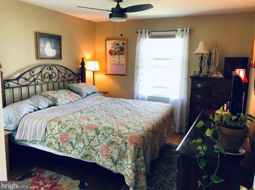 17 Friendship Ct, Charles Town WV 25414-5058 exterior