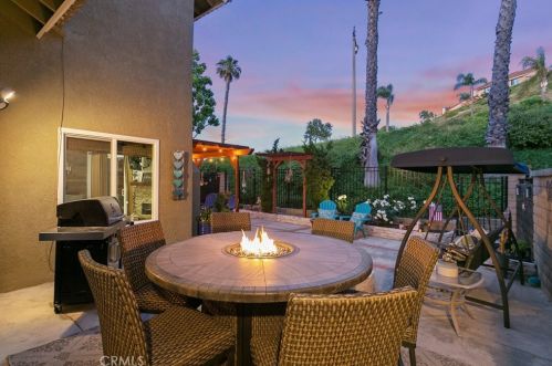 750 Lone Star Ln, Anaheim, CA 92807-4871
