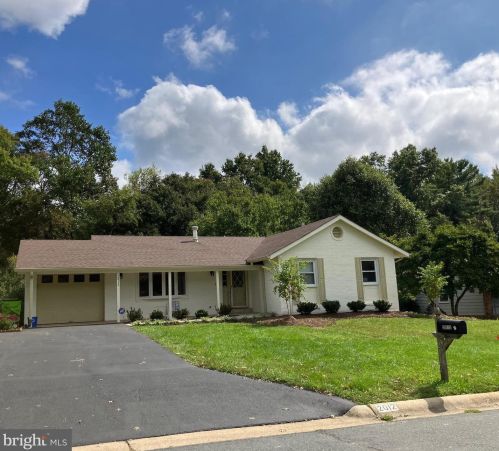 2012 Kings House Rd, Silver Spring MD 20905-4224 exterior