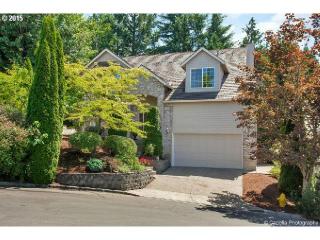 10098 Priscilla Ct, Portland, OR 97229-5273