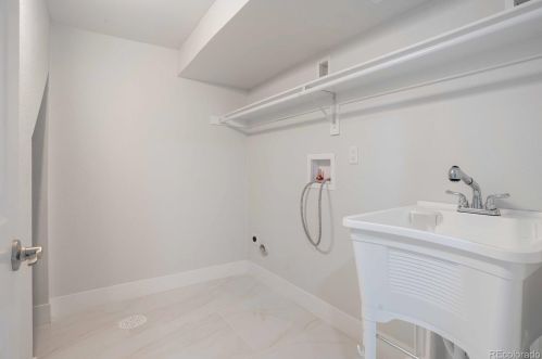 5788 Lansing Way, Englewood CO  80111-4116 exterior