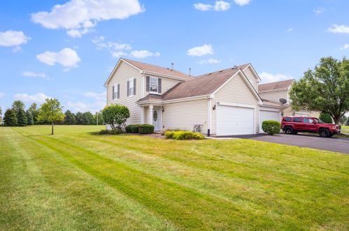 500 Prairie View Dr, Minooka, IL 60447-4593