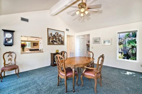 616 Estrelita Dr, Vista CA  92084-7926 exterior