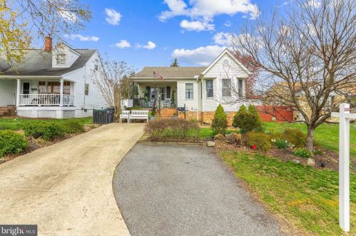 217 Stratford Ave, Fredericksburg, VA 22408-1911