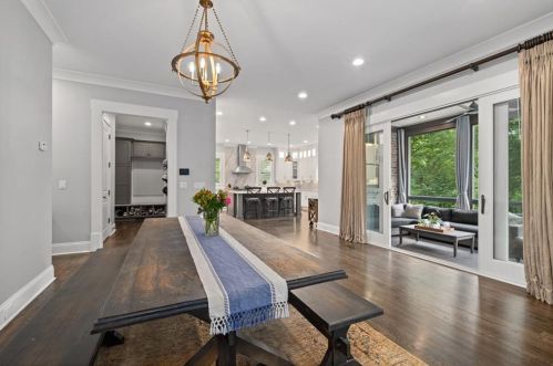 4110 Chippewa Pl, Atlanta GA  30319-1524 exterior