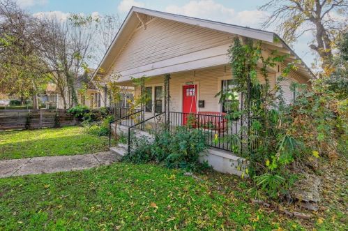 2015 2nd St, Austin TX  78702-4565 exterior